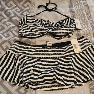 NWT 2 piece bathing suit